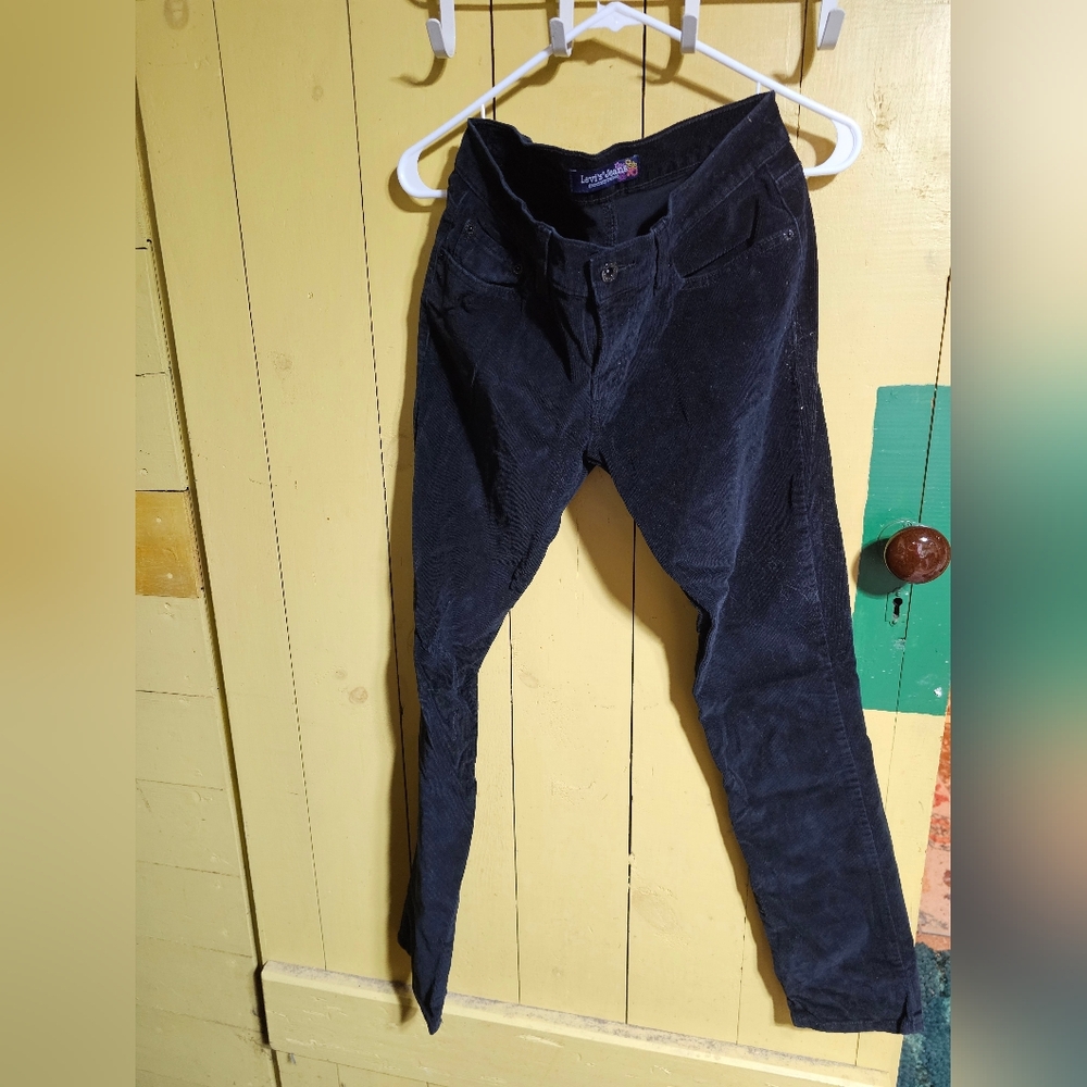 Levi corduroy jeans